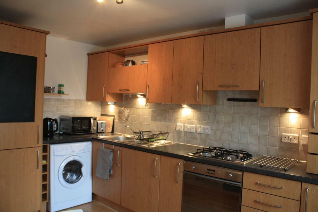 Riverside Apartment Инвернес Екстериор снимка